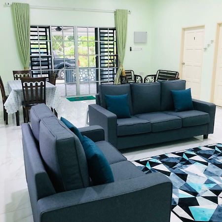 Atocha Homestay - Terong@Taiping Kampong Salak 외부 사진