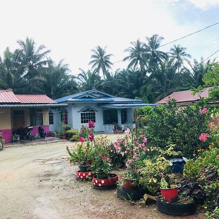 Atocha Homestay - Terong@Taiping Kampong Salak 외부 사진