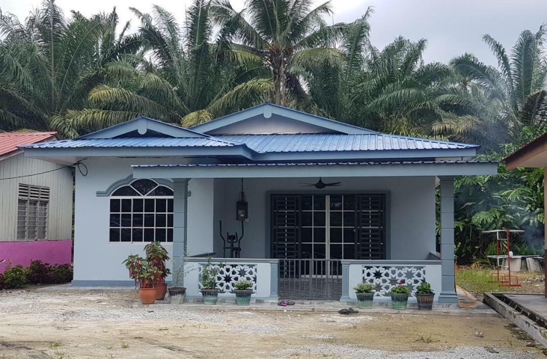Atocha Homestay - Terong@Taiping Kampong Salak 외부 사진